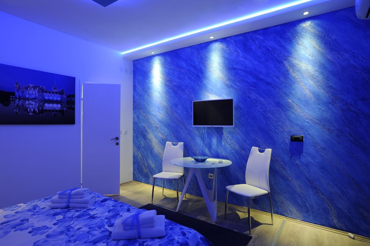 Apartment Rinaldi Lux Belgrado Exterior foto